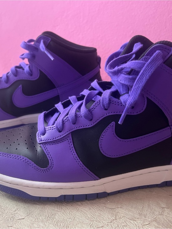Nike Purple and Black High-Top Sneakers with White Midsole